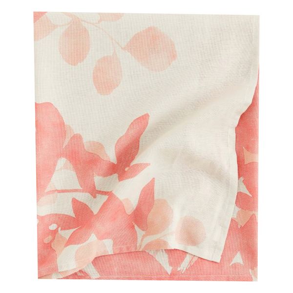 Light beige/pink floral tablecloth 4-6 seater (140x180cm)