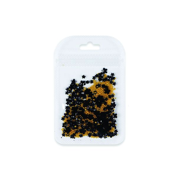 Nail Art Petals and Beads-Black