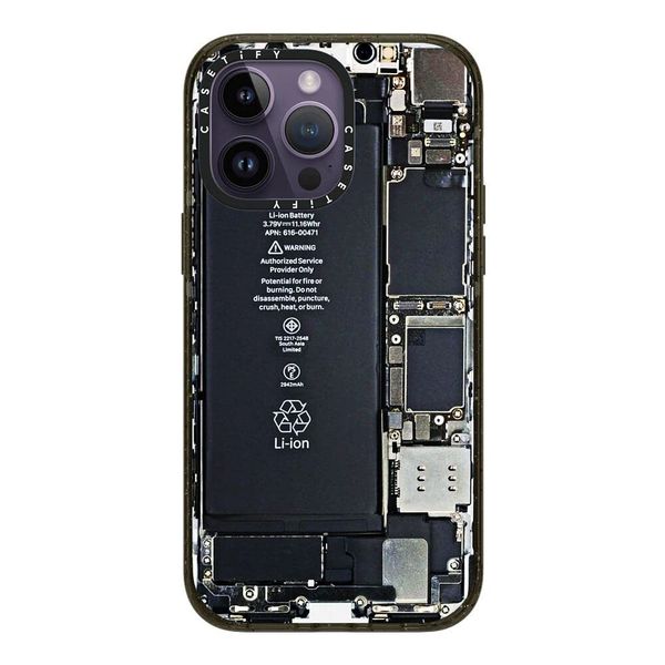 Circuit Board Pattern Back Cover-Compatible with the iPhone 16 Range