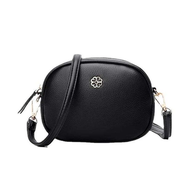 Little Clutch Bag - Black - Gold Tone Hardware - PU Leather