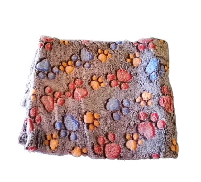 Light Fleece Pet Blanket for Small, Medium Dogs, Puppies &amp; Cats - Brown