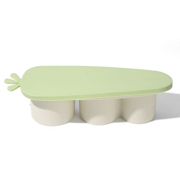 Creative Carrot - Shaped Silicone Ice Cube Tray with Three Compartments