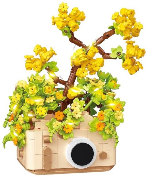601 Piece Bonsai Flower Construction Kit with Basket and LED Light