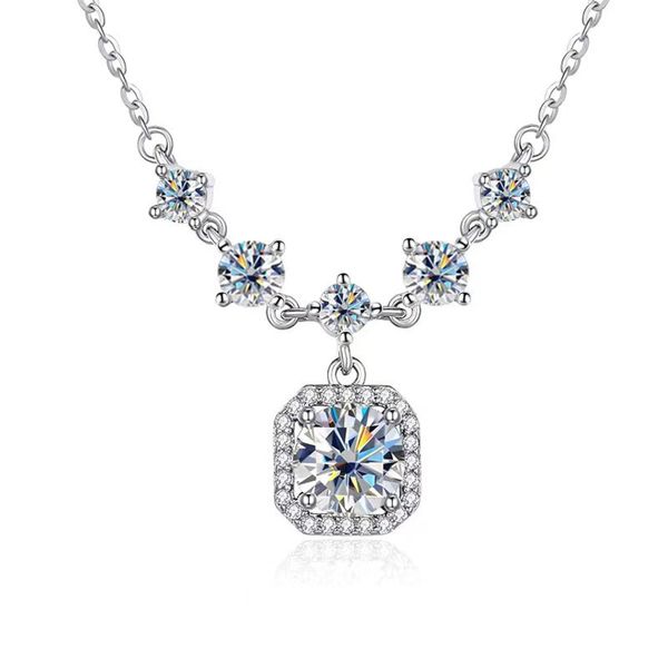ZELTRYN Fashionable &amp; Versatile S925 Sterling Silver Moissanite Necklace