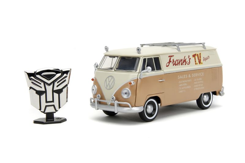Transformers 7 Wheeljack w/Badge 1/24 Die-Cast Vehicle