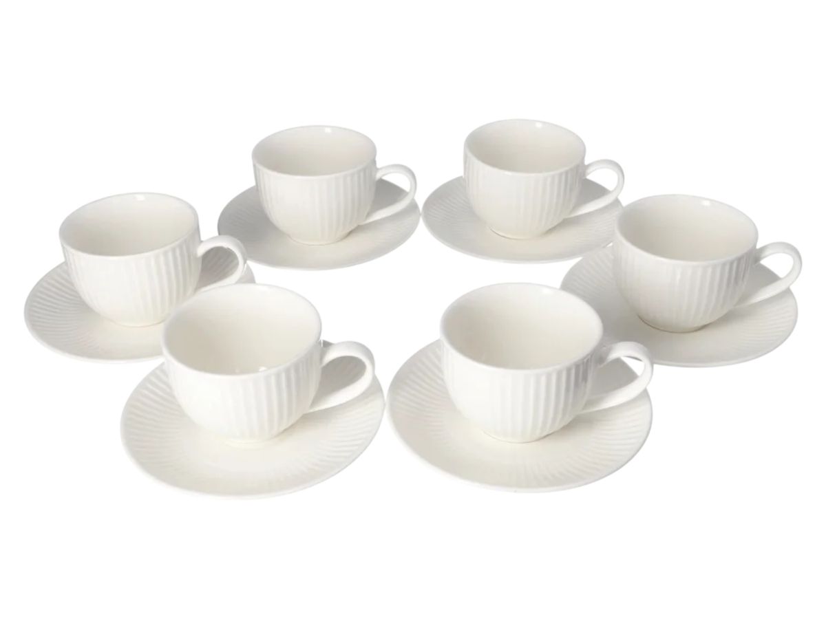 CHILDIKE 8oz Cappuccino Cups Set of 4, Ceramic Coffee Cups and Saucers Set with Spoons, Black Durable Coffee Cups for Cappuccino Espresso Latte Mocha Au Lait Macchiato Cafe