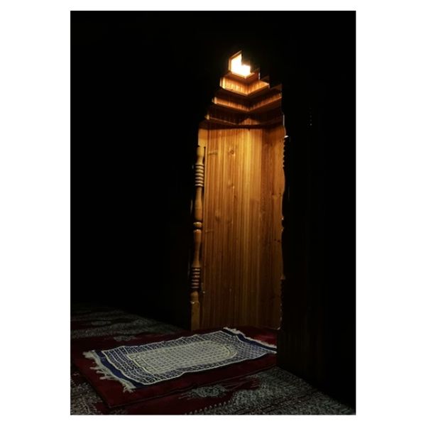 Lighly Lit Salah Corner - A1 Poster