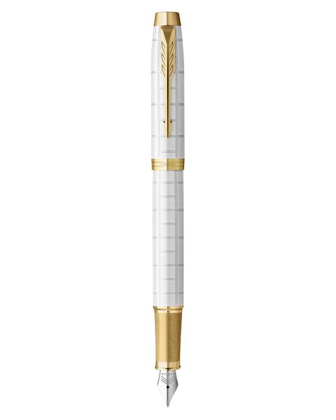 Parker IM Premium Pearl with gold trim fountain pen