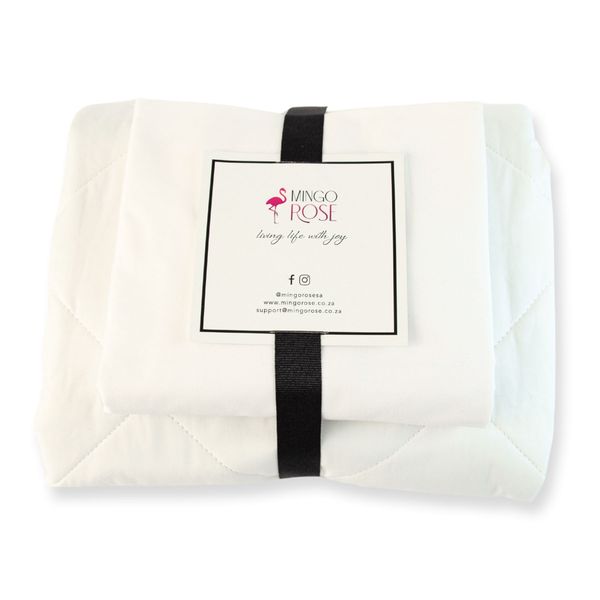 Mingo Rose Camp Cot Mattress Protector &amp; Fitted Sheet Set