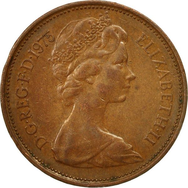 1975 United Kingdom Queen Elizabeth II British 2 New Pence Coin