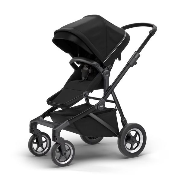 Thule Sleek Stroller Midnight Black on Black