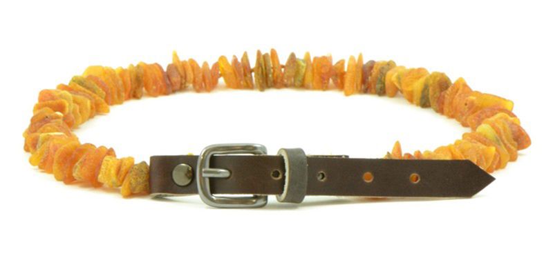 Pet collars made with raw Baltic Amber