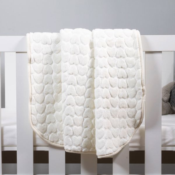 Sesli Mink Embossed Baby Blanket - Pink Heart Pattern