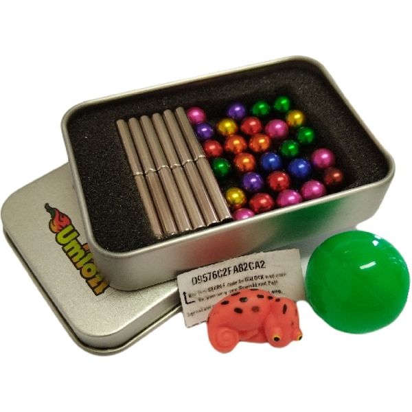 Magnetic Rods &amp; Balls - Magnetic Building Set &amp; Sqwishland Collectors Toy