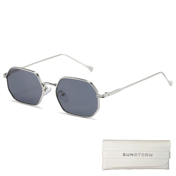 Sunstorm Gradient Top Edge Trendy Women Sunglasses ( Black )