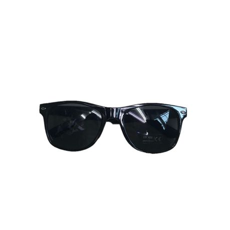 Dark black wayfarer sales sunglasses