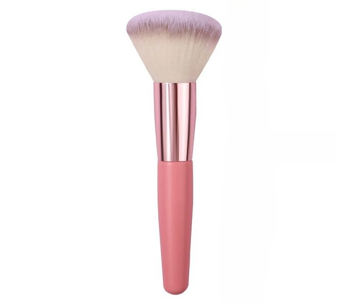 Pink wooden-handled makeup brush, super soft bristle loose powder blush