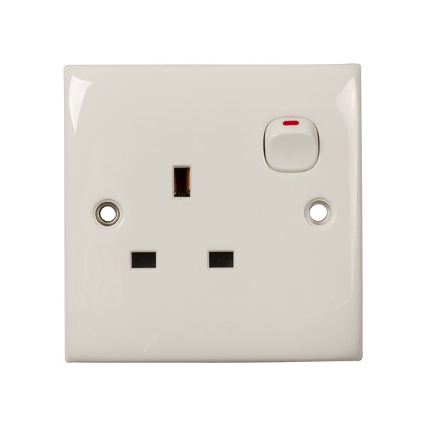 Eurolux - Switch Socket - White - 10a - Plastic - 86 mm x 86 mm - 6 Pack