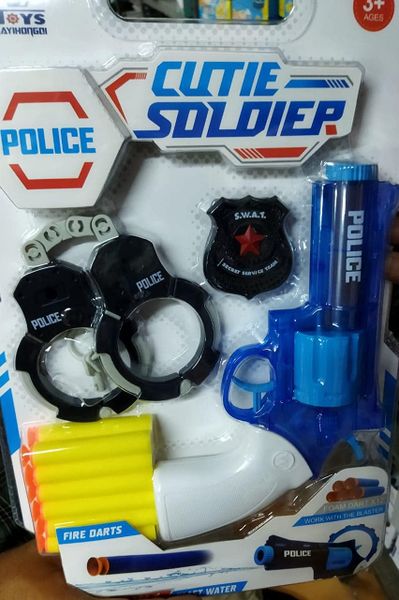 2-In-1 Soft Bullet Gun And Water Gun With Handcuff Police Badge for kids
