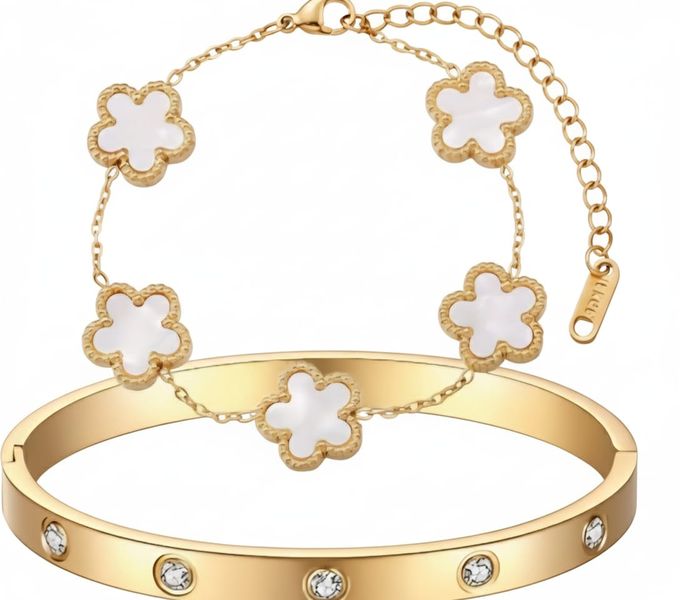 2PCS Gold white Bracelets Non Tarnish, 5 leaf flower Lucky Bracelet