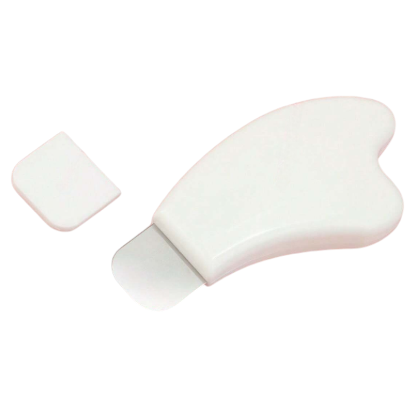 Mini Curved Deep Cleansing Blackhead Removing Facial Skin Scraper- White