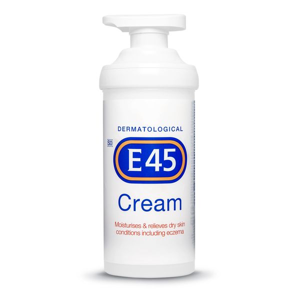 E45 - Moisturising Cream Pump - 500g