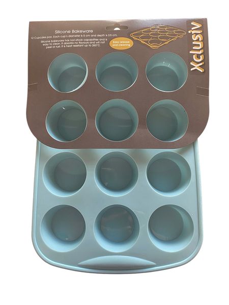 Xclusiv Silicone 12 Cup Muffin Pan - Small