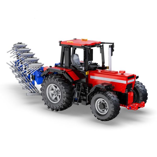 CaDA Tech 1/17 R/C Massey Ferguson tractor - 1675-piece - 55cm Long
