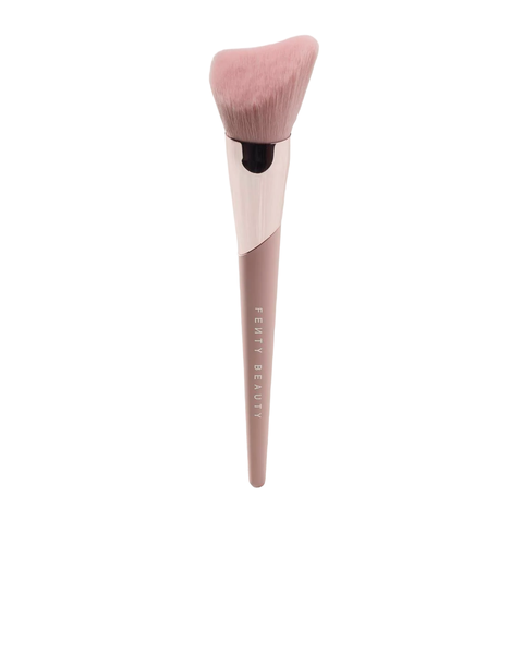 Fenty Beauty - Cheek-Hugging Bronzer Brush 190