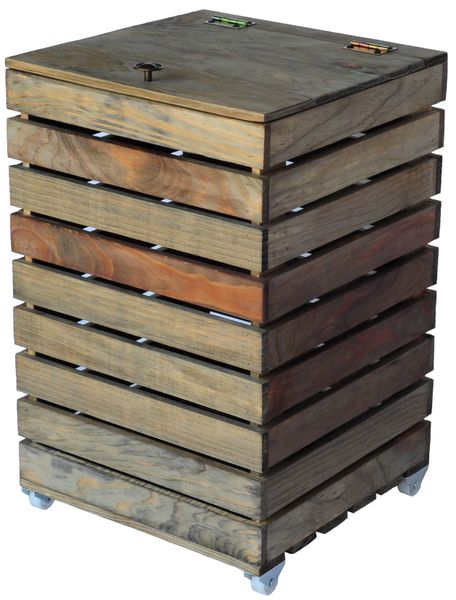 Rasta wood Laundry Storage Basket / Toy Crate with small wheels