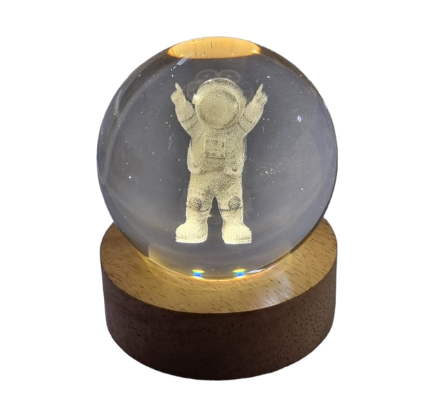 PM-161 3D Astronaut Crystal Ball Night Light - USB Powered, Wooden Base