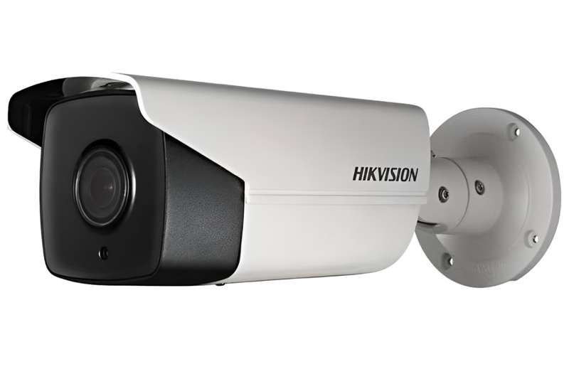 HIKVISION 2MP DarkFighter Lite ANPR Moto Varifocal Bullet Network Camera