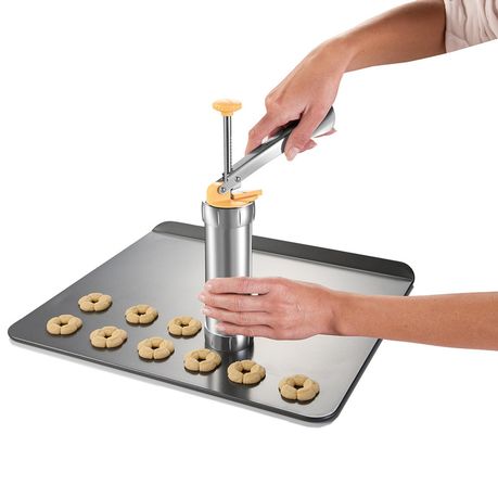 Tescoma Biscuit Maker or Cake Decorator