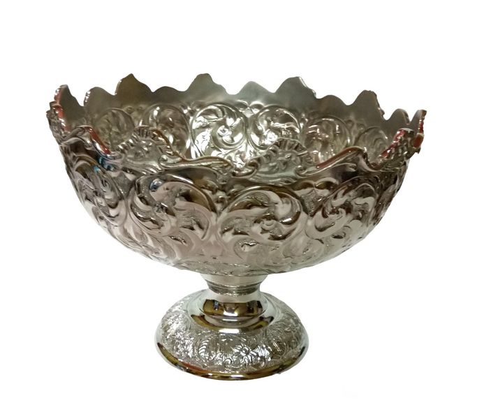 Round Embossed Flower Bowl with Scalloped Edge - Silver Plated