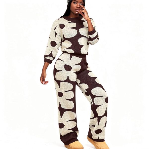 GlammeFab Two Piece Knitted Floral Print Tracksuit