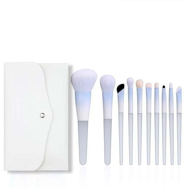 QYNIAL 10-Piece Soft Bristle Makeup Brush Set with Bag