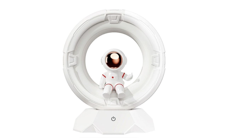 Spaceman Tri-colour Night Light