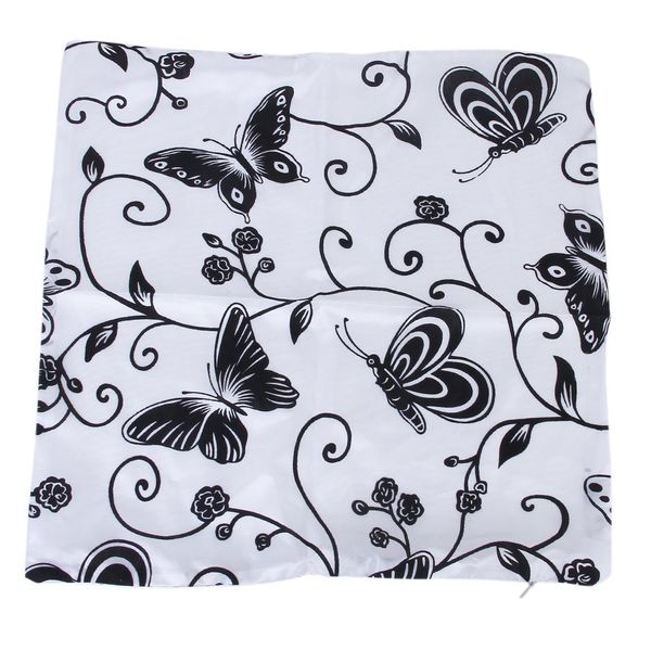 2pcs 45X45cm Pillowcases Cushion Covers with Flower and Butterflies Designs
