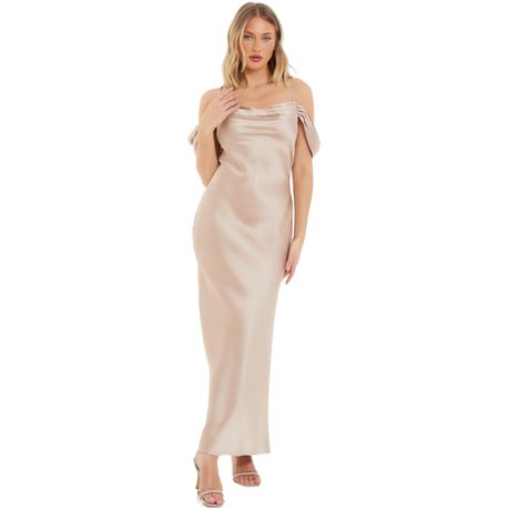 Quiz Women Champagne Satin Cold Shoulder Maxi Dress