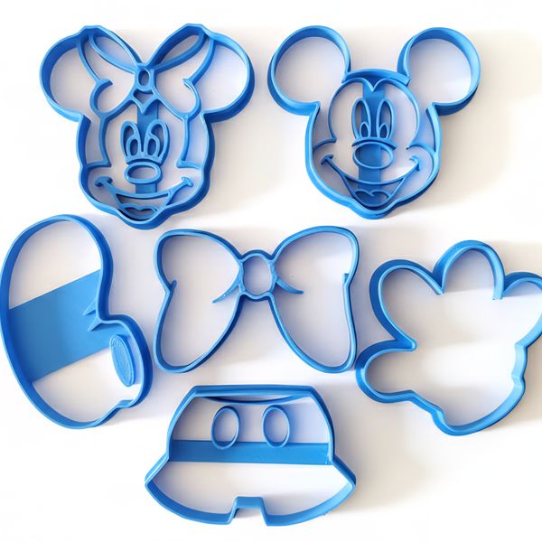 Mickey Mouse Cookie Cutter Set - 6 Piece Medium Cutters