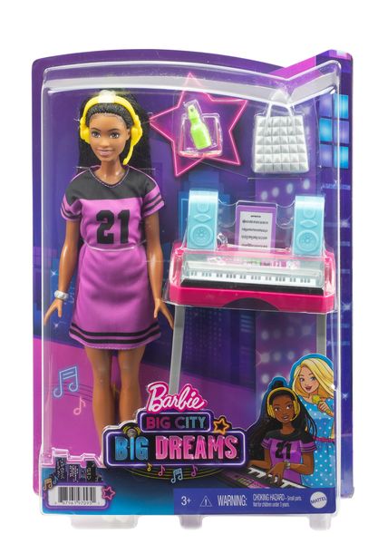 Barbie Big City, Big Dreams Brooklyn Doll &amp; Music Studio (Brunette)