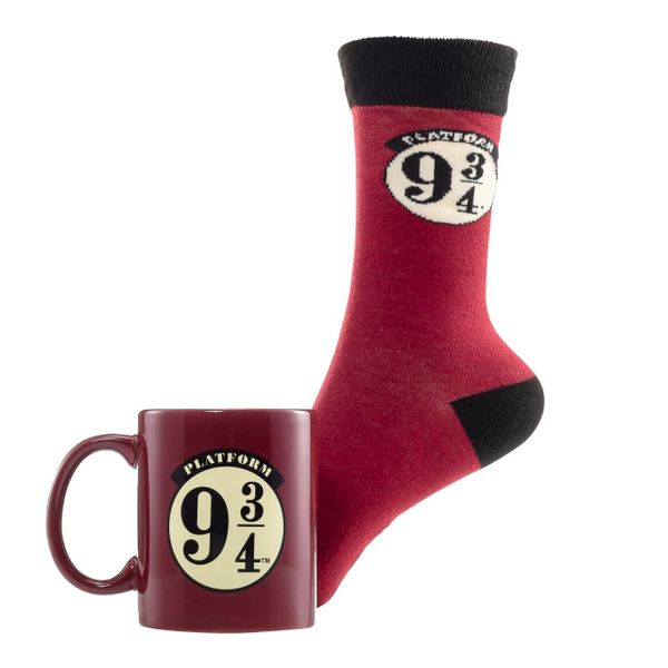 Harry Potter (Platform 9 3/4) Mug 315ml &amp; Socks Set