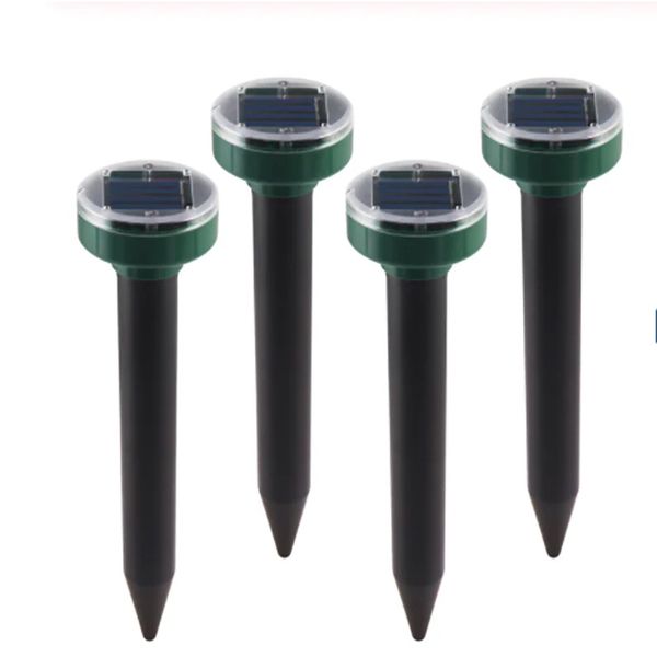 4 Pack Round Black &amp; Green Solar Mouse Repeller