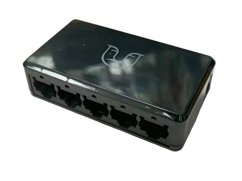 Alfa 5-Port Switch S850 with 10/100/1000 Mbps capabilities