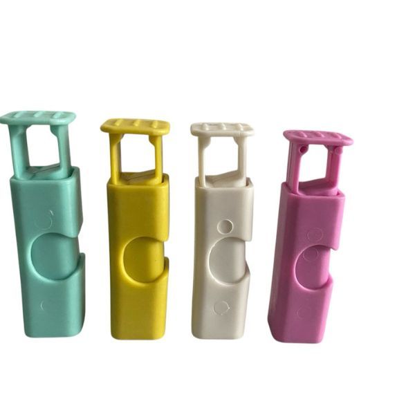 Reusable Plastic Food Sealing Bag Clips - 4 Pieces - Fresh Snack Storage