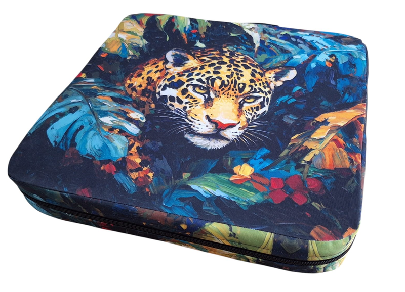 Outdoor Stadium Cushion - Hunting Leopard with Leaves