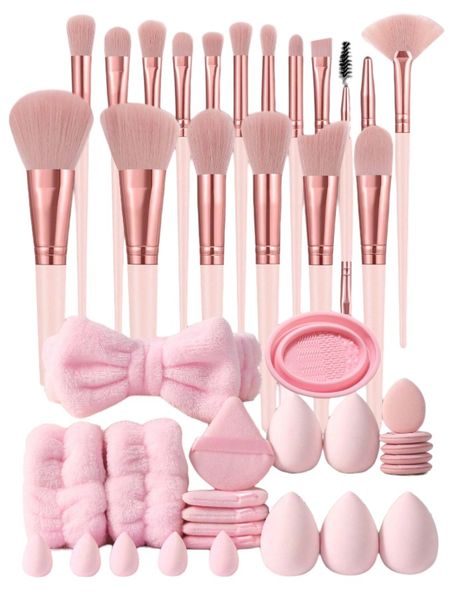 42 Piece Makeup Brush Collection With Beauty Blenders &amp; Powder Puffs - Pink