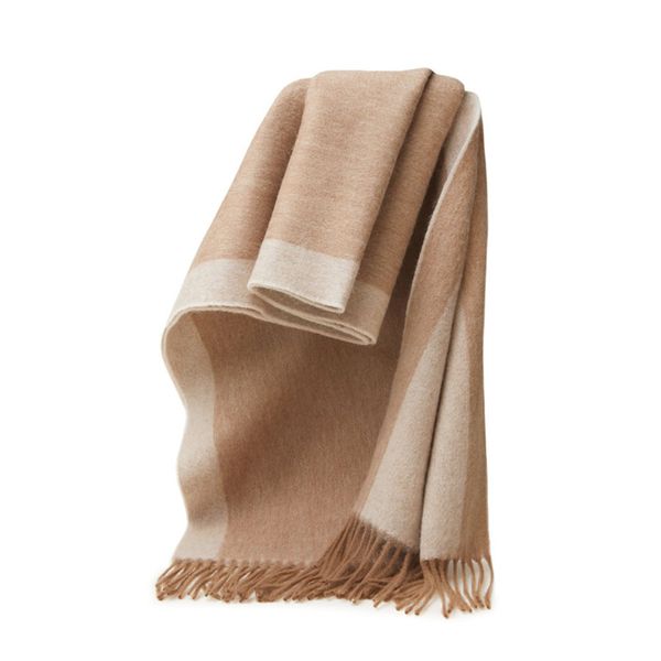 Autumn and winter fashion, elegant and noble mid-length women's scarf