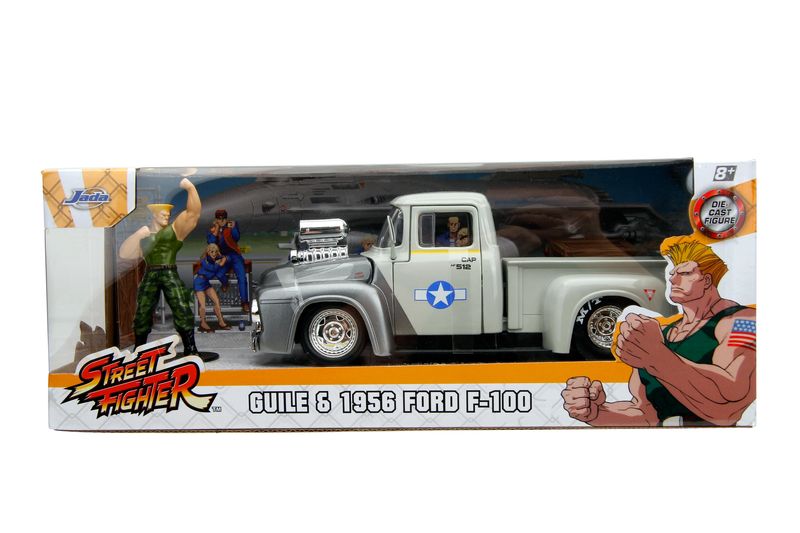 Jada Streetfighter 1956 Ford Pickup 1:24 with figure