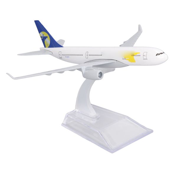 Alloy 767 Airplane Model Exquisite Airliner Model Toy Decoration Collection